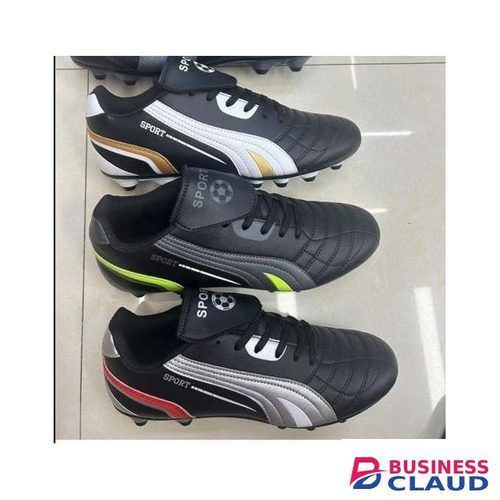 Sport shoes.Football FOOTBALL/SOCCER BOOTS High quality classic ball boots your dream boot suitable in all areas while playing The best and cute as in picture football