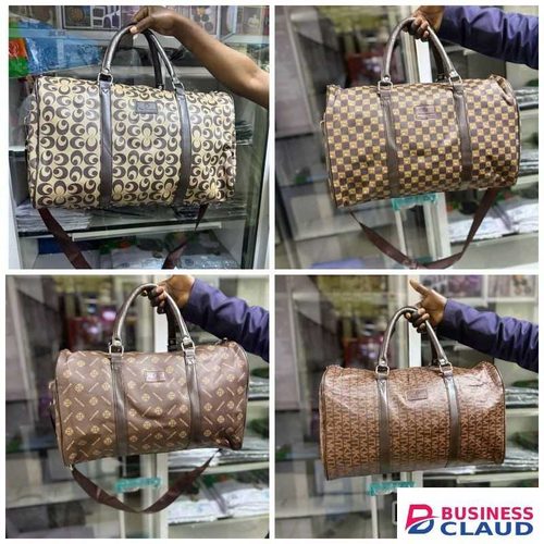 Sleek & Spacious Duffel travel bags