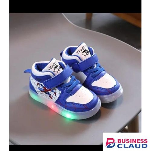 Kids' Spiderman Luminous LED Fashionable Sneakers/ kids shoes