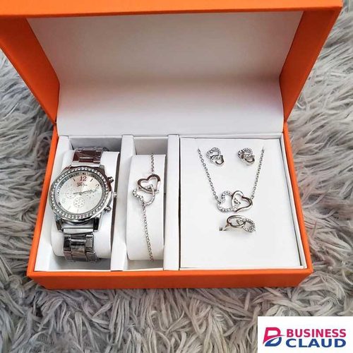 Ladies 5 PC Gift Set (Geneva Love Heart)