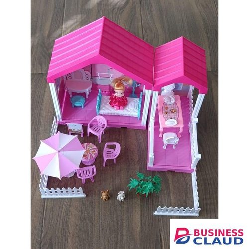 Kids house with bedroom and restaurant