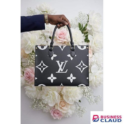 Stylish Large Capacity Handbag for Women