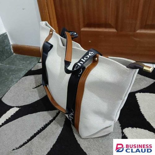 Big Size Chloe Tote Bag – Large Capacity Fashion Handbag with Center Zip & Double Leather Handles (45 × 29 × 14 cm)