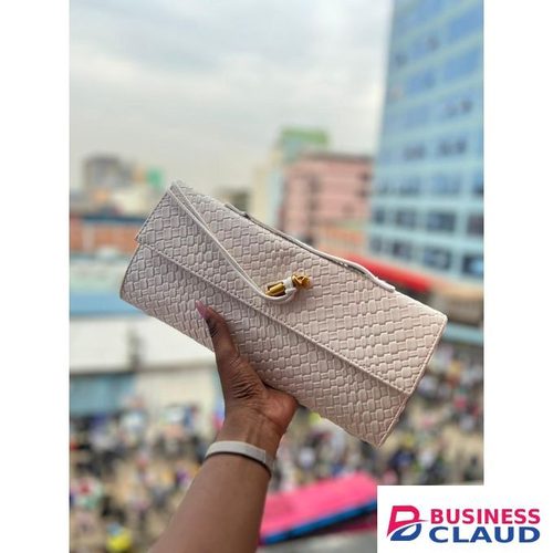 ladies clutch handbags