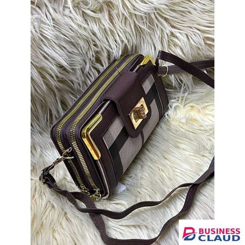 Burberry FASHIOIN HANDBAG