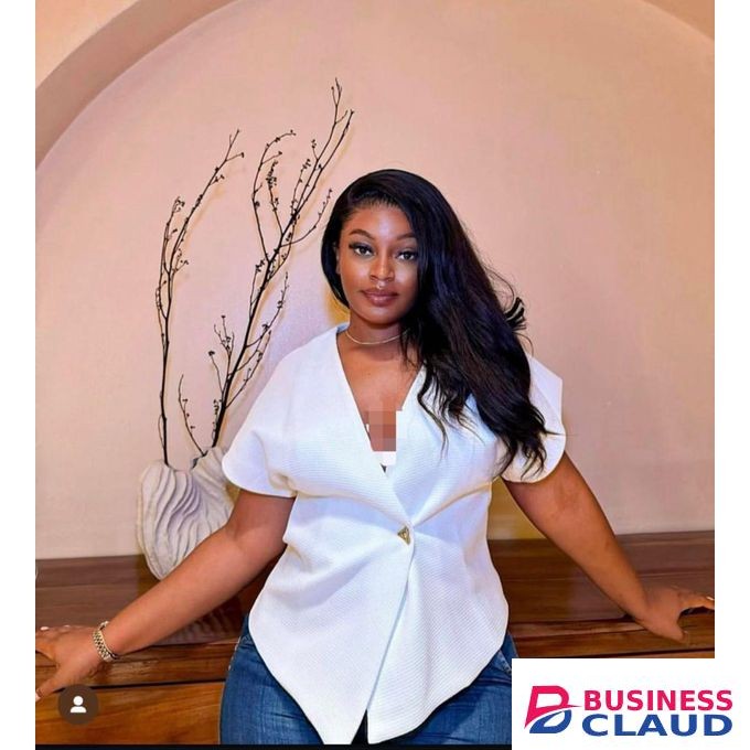 White Sleeved Blouse