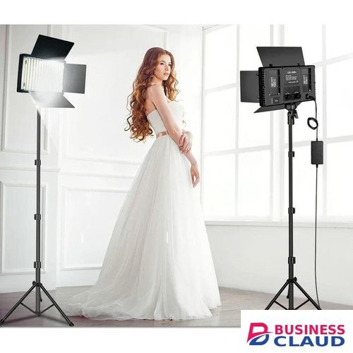 Professional LED-U600 Dimmable LED Video Light For Live Stream, Photo Studio, Makeup Artists And Content Creators – 3200K To 5600K Color Temp