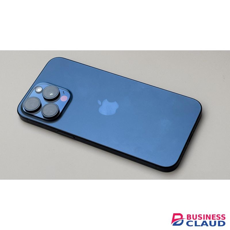 Apple Iphone 15pro max,6 .7inche,256GB Rom and 8GBRam,...Blue