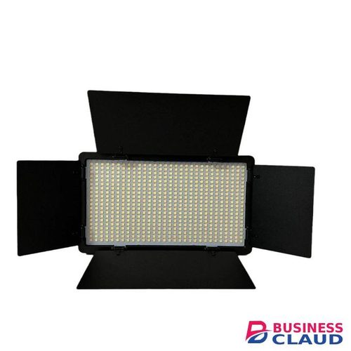 U600 Professional LED Light Kit with Tripod for Versatile Applications