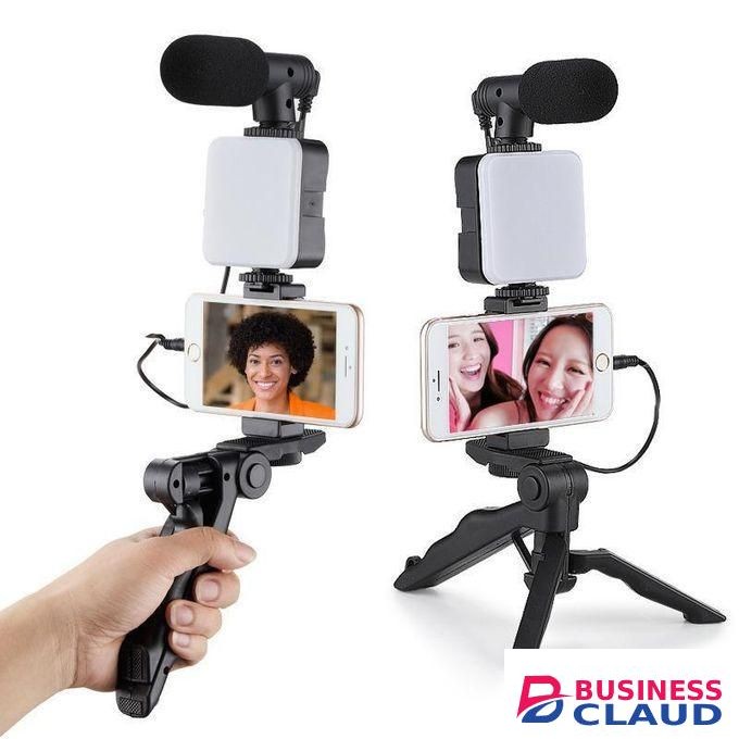 Hot selling AY49 pocket fill light desktop wireless microphone handheld LED outdoor live photography light selfie stick live stand rotating desktop stabilizer phone clip
