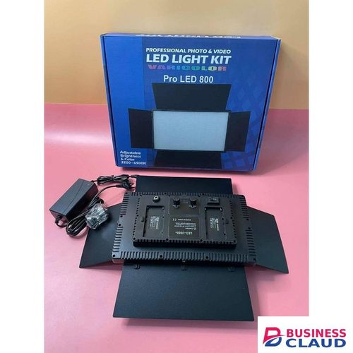 U800pro Dimmable Studio LED Light Kit With Tripod Stand For Makeup Artists And Photographers