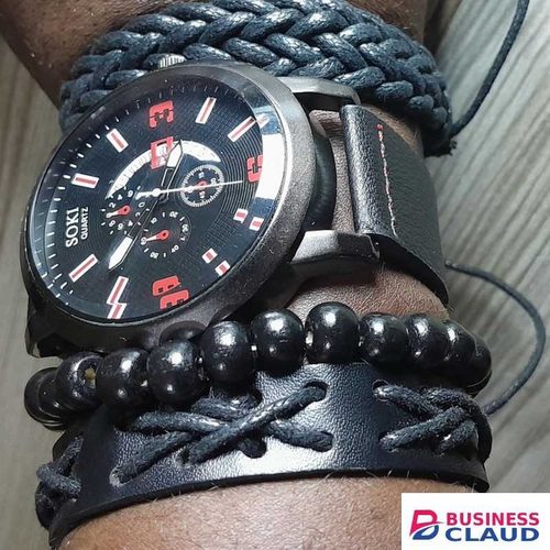 NEW ARRIVAL LUXURY MEN WATCH AND 3 ACCESSORIES. // PCS/SET CASUAL LEATHER STRAP NUMBER DATE QUARTZ WRISTWATCH MAN SIMPLE SPORT STYLE MALE CLOCK
