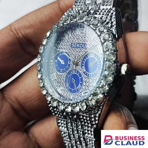 Luxury ice-Studded Watch