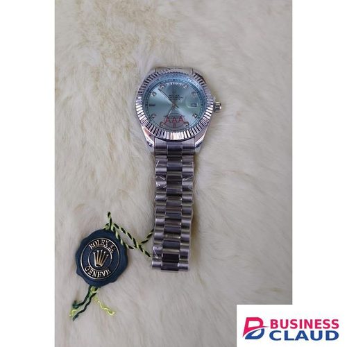 Sky Silver – Stainless Steel Radiance with Cool Blue Dial & Diamond Touch Markers