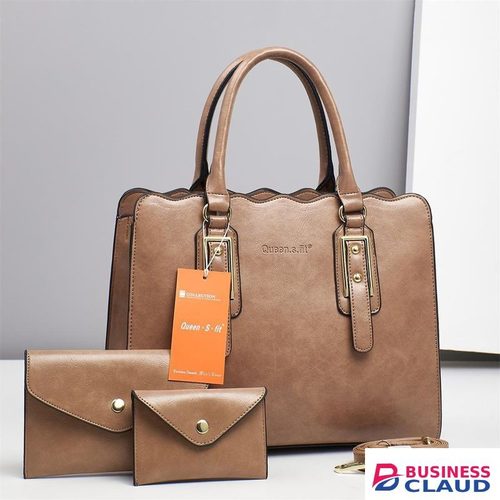 Sophisticated Tan Scalloped Tote Bag 3-in-1 Set: Chic