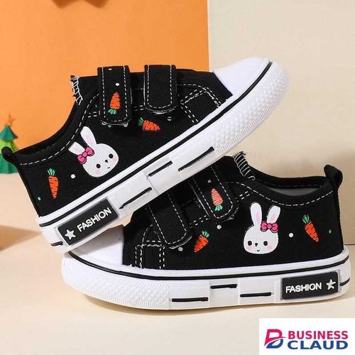 Girls Low Top Sneakers Breathable Canvas Walking Shoes Slip On Sneakers Soft Durable Black