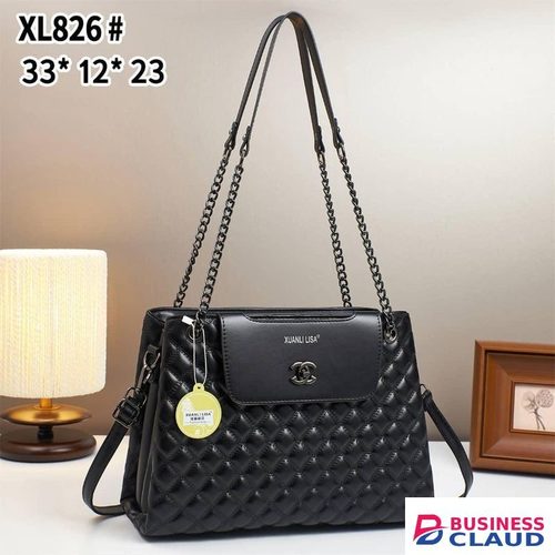 Trendy quilted women's shoulder bag durable and specious