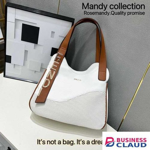Luxurious Genuine Leather Handbags for Women,Chic and Sleek Design,Versatile and Trendy Purse