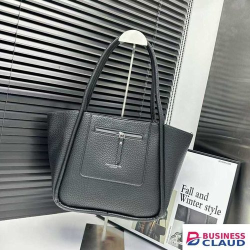 Elegant women designer bag_perfect for work and events