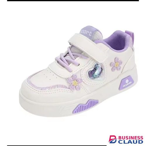 Kid's lovely sneakers
