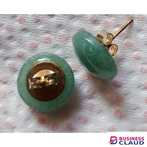 Fashion Classic Green aventurine stone pinning earrings