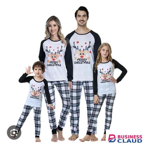 Christmas Pajama Set for Family Matching Outfits Size 3XL & 4 Years, Soft Cotton Sleepwear, Festive Holiday Nightwear, Comfortable Long Sleeve PJs for Parents & Kids