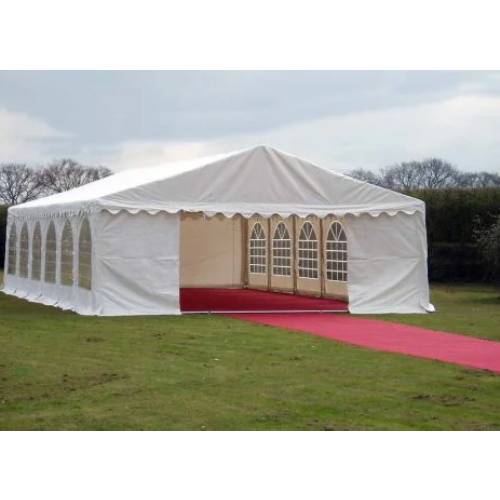 Cozy VIP event tent for 300 guests under 390000 