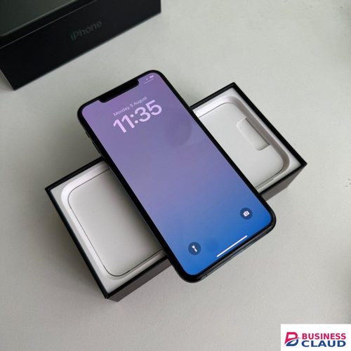 iPhone 11 Pro Max 256GB Certified - Featuring a Stunning Pro Display, A13 Bionic, Cutting-Edge Pro Camera System and Longest Battery Life Ever in iPhone with iPhone 11 Pro Max refub