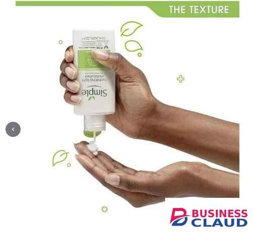 Simple Skin Hydrating Light Moisturizer-125ml Simple fast absorbing, Kind to Skin Hydrating Light Moisturizer . in The-picture