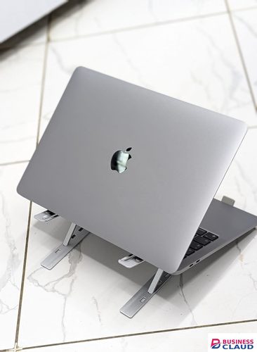 Refurbished MacBook pro 2020 13 inch Intel Core i7 16gb Ram 512ssd with Touchbar in Retina-display-2560x1600-macos-sequoia-version-15-7-1-with-laptop-sleeve-case