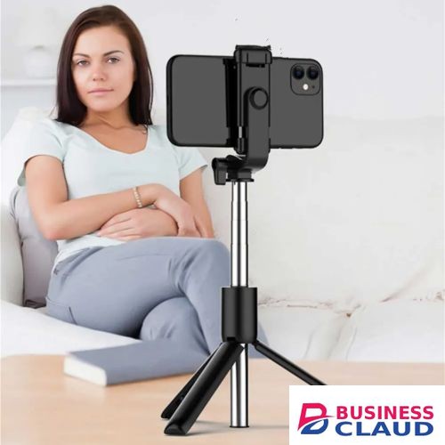 Portable Portable Bluetooth Selfie Stick Retractable Multifunctional in Cable