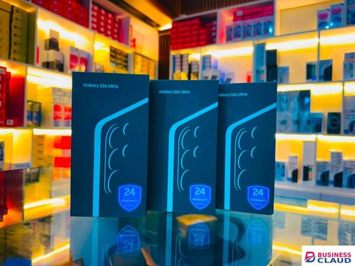 offer🔥Samsung galaxy S26 ultra 256GB ROM 12GB RAM 6.9".Dynamic LTPO AMOLED 2× 120 Hz HDR10+ display ,5000mAh battery 200MP Quad camera.24 months warranty