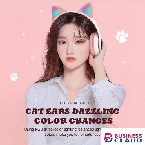 Newly Arrived Flash Lamp Cute Cat Ears Headphone Bluetooth5.0 Stereo With Mic Support TF Card Wireless Kids Girl Earphone Birthday Gift in Cable
