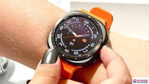 LIMITED TIME OFFER!! D7 ULTRA SMARTWATCH, Dual-mode Bluetooth v5.3+5.3 for Bluetooth calling and app syncing, IP67 water resistance, 5days of normal use, remote control, calculator, calender Limited time offer in Cable
