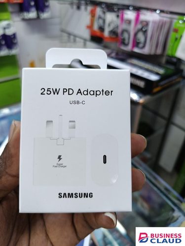 LIMITED TIME OFFER!! SAMSUNG 25W TYPE -C PORT TRAVEL ADAPTER, SAFE FAST CHARGE, COMPATIBLE WITH ALL SAMSUNG MODELS; PHONES, TABLETS AND ACCESSORIES, 3PLUG, 25W FAST CHARGE ADAPTER Limited time offer in Out-triple-output-led-torch