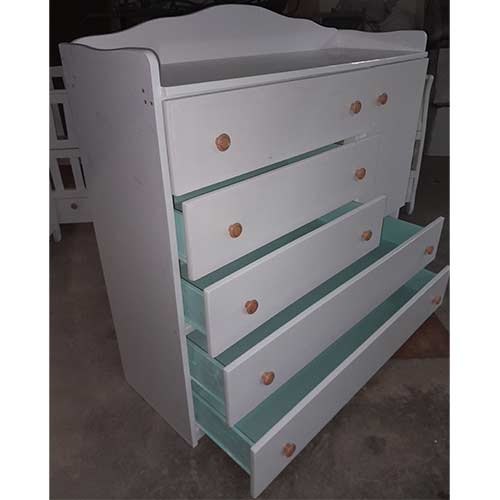 Chest of drawers