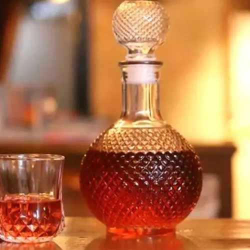 800 ml Clear Wineor whiskey  decanter
