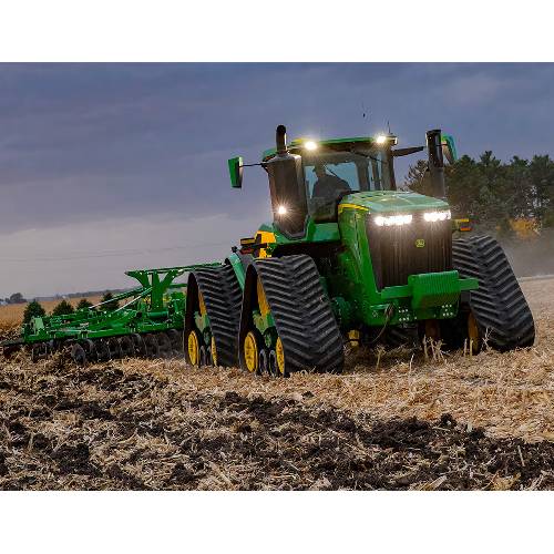 John Deere 4wd track 9RX 590 tractor Featured