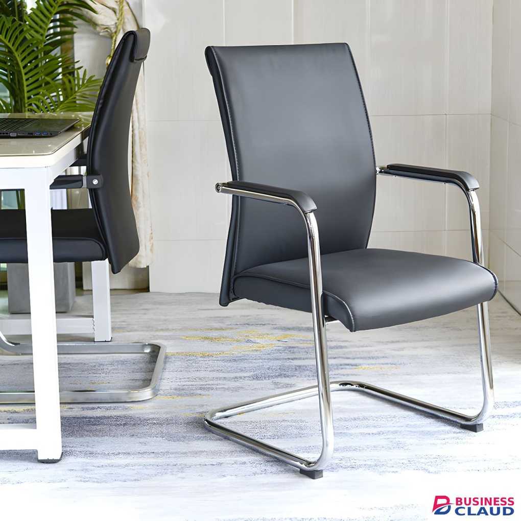 Modern Leather Visitor Chair – Chrome Sled Base & Cushioned Back
