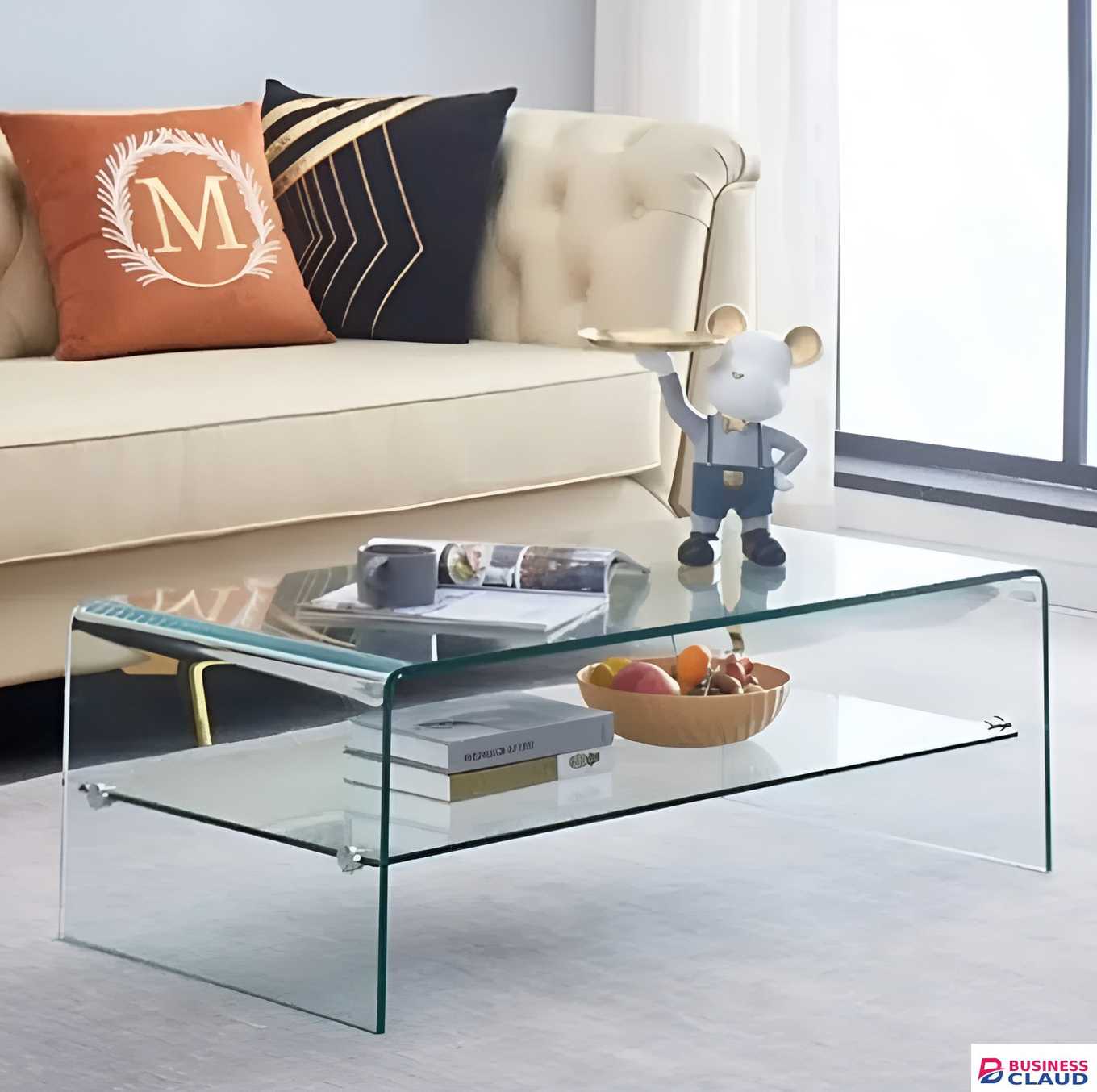 Bent Glass Coffee Table – Modern Clear Design