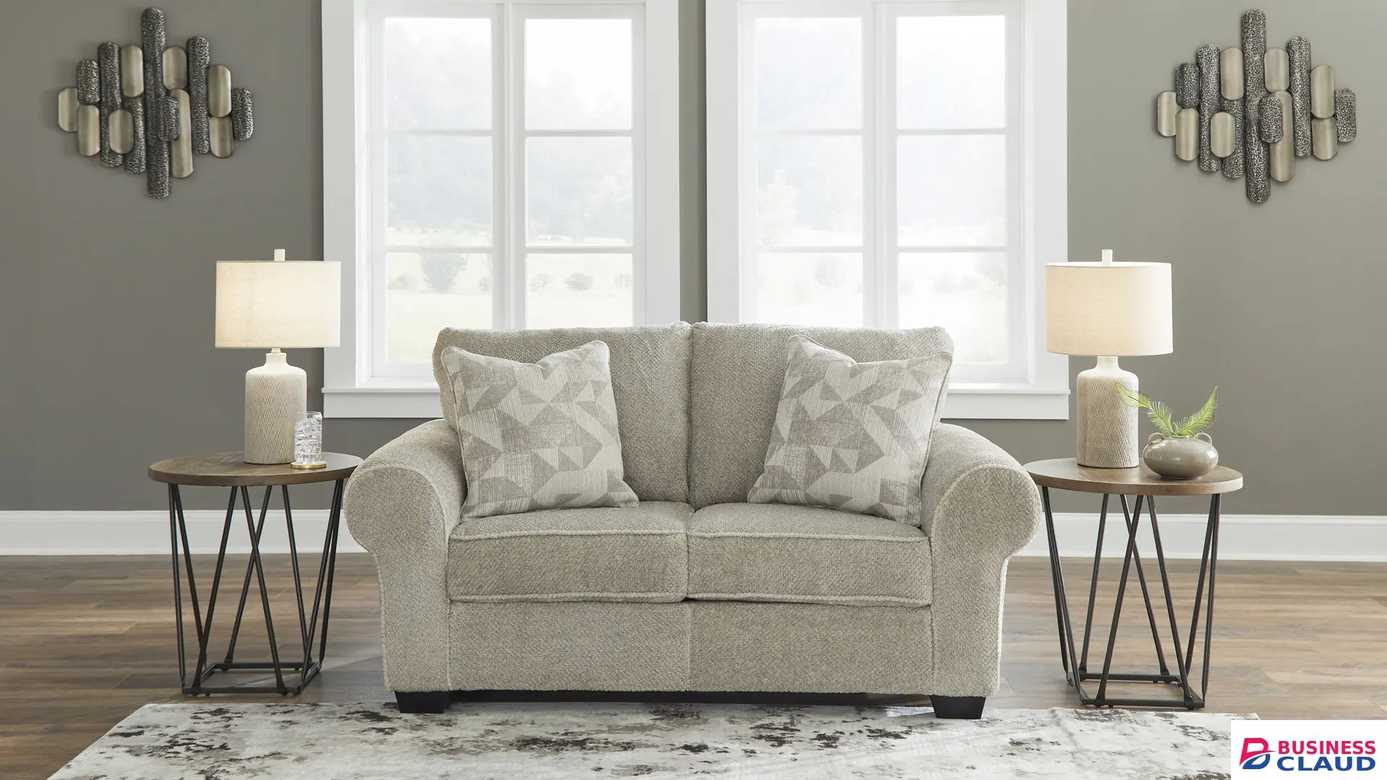 LOVESEAT DISCOTA