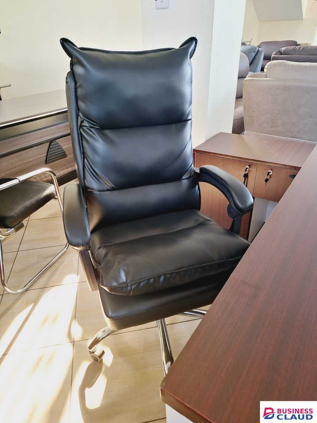 Cushioned Executive Chair