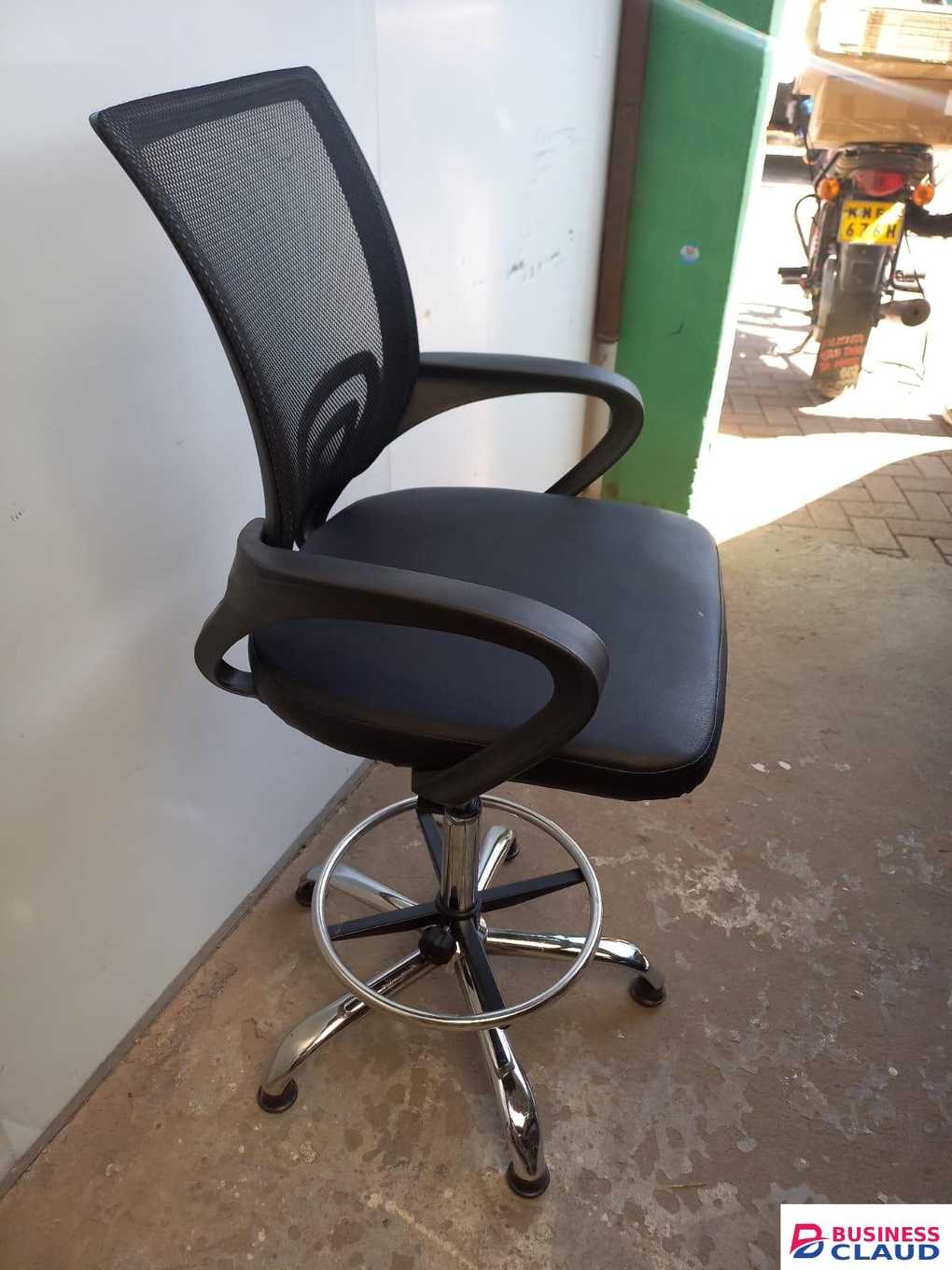 Cashier's Chair