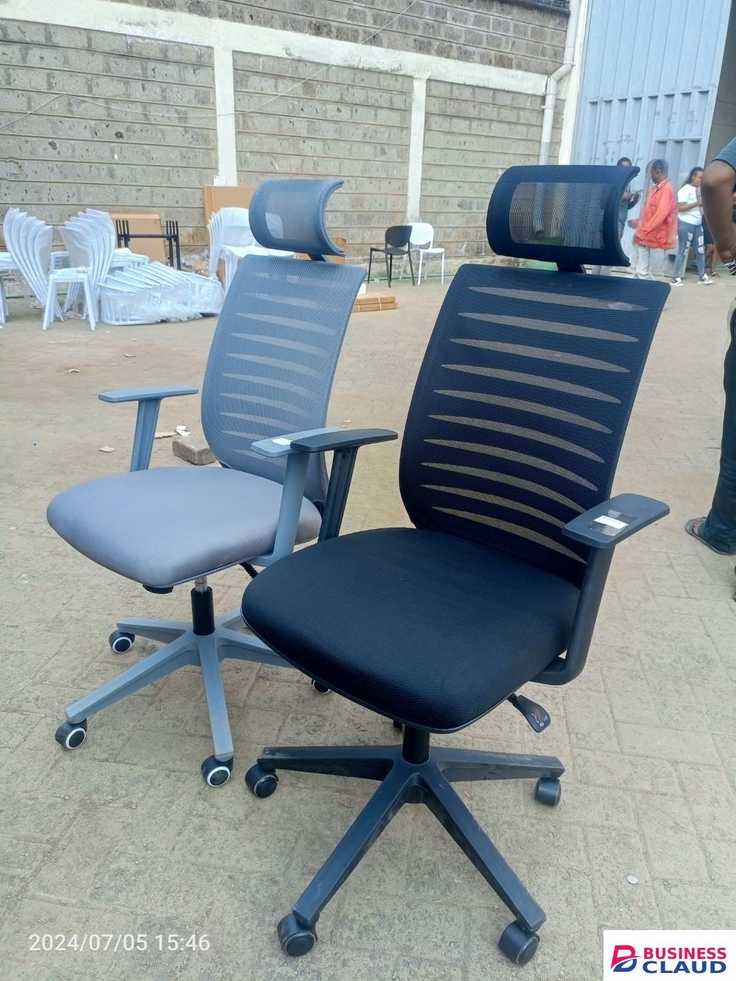 Modern Mesh Office Chair