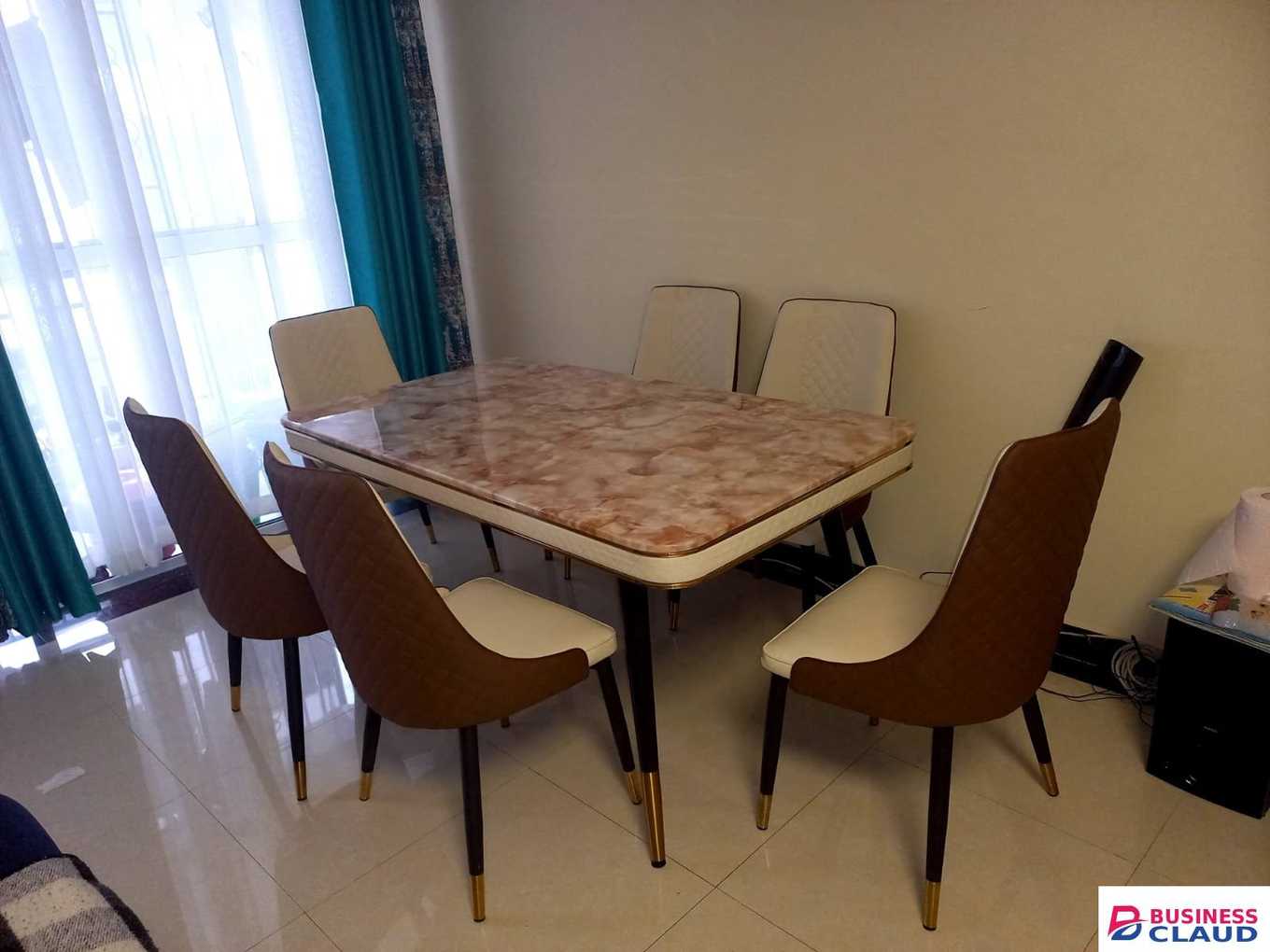 Pure Marble Dining Set