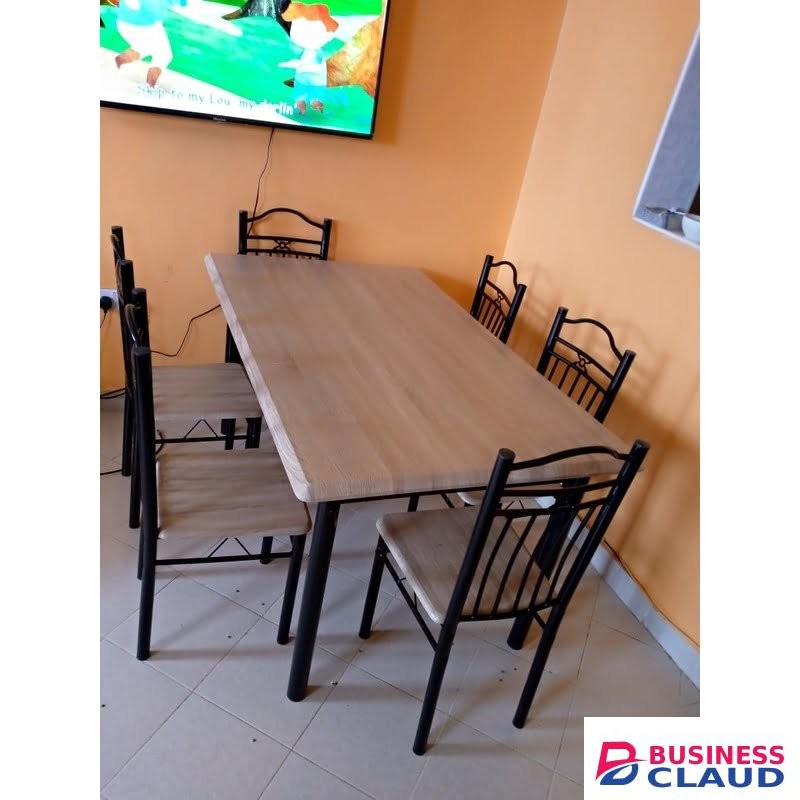 Wooden 6 Seater Dining Table