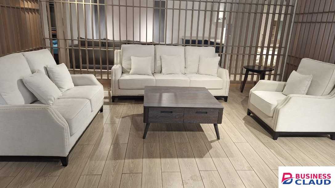 Luxurious American