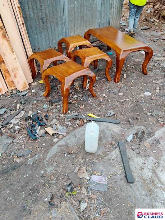Iroko Wood Set