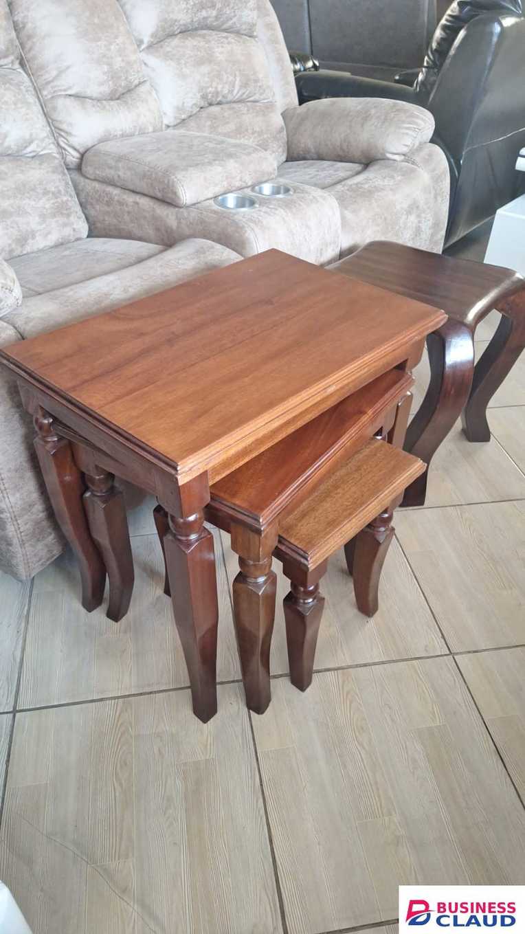 Mahogany Nest Stools
