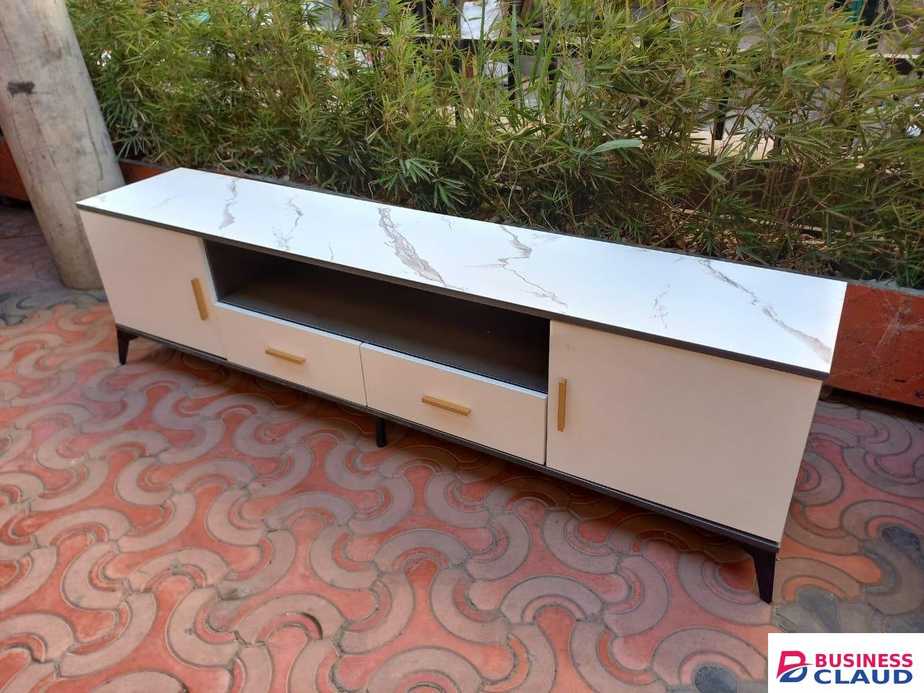 Tv Stand (Glass)